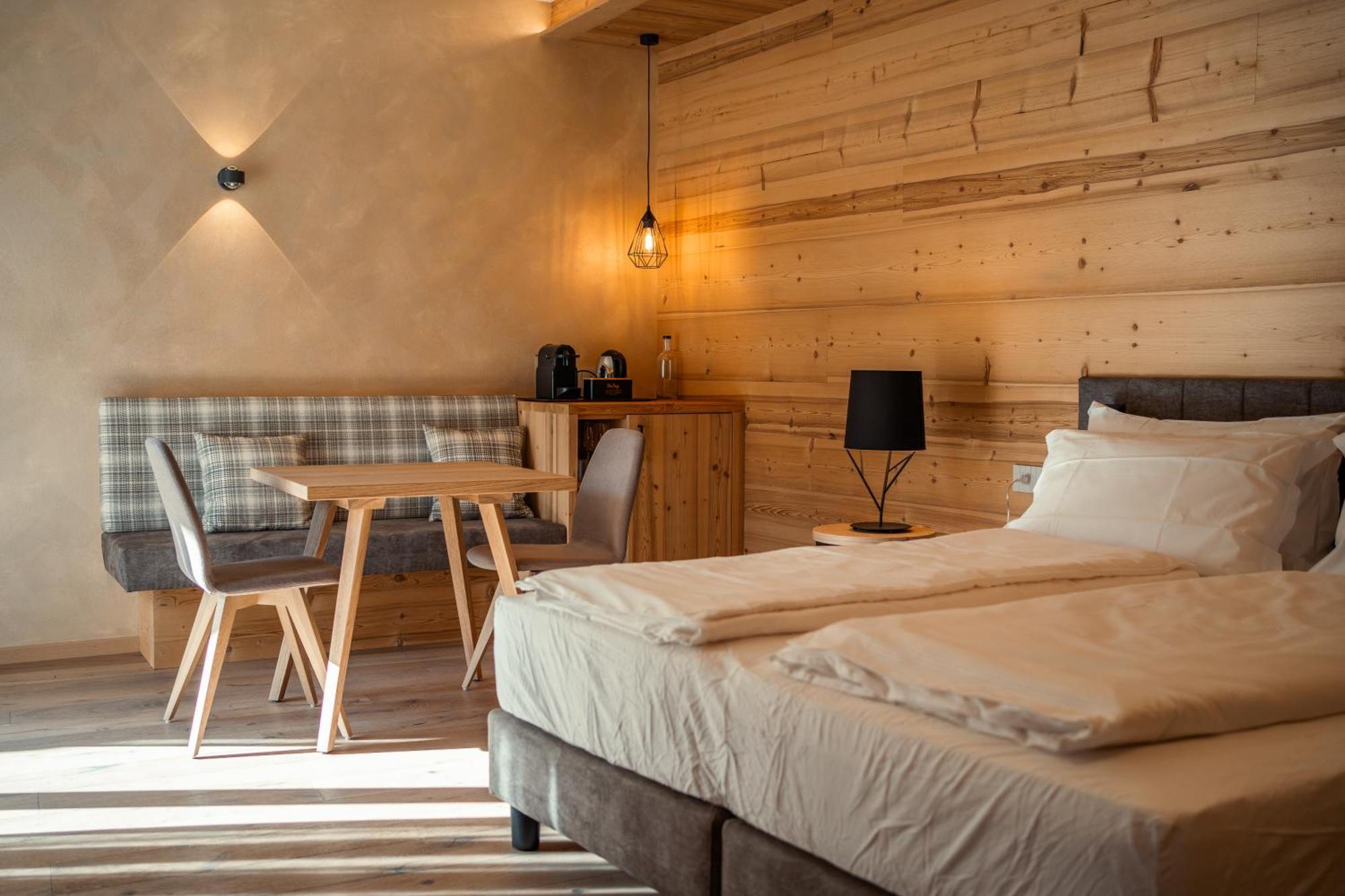 Vivi Suites & Spa - Boutique Guest House Molveno Exterior foto